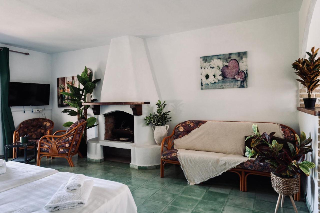 Ocean Suites San Antonio  Ngoại thất bức ảnh